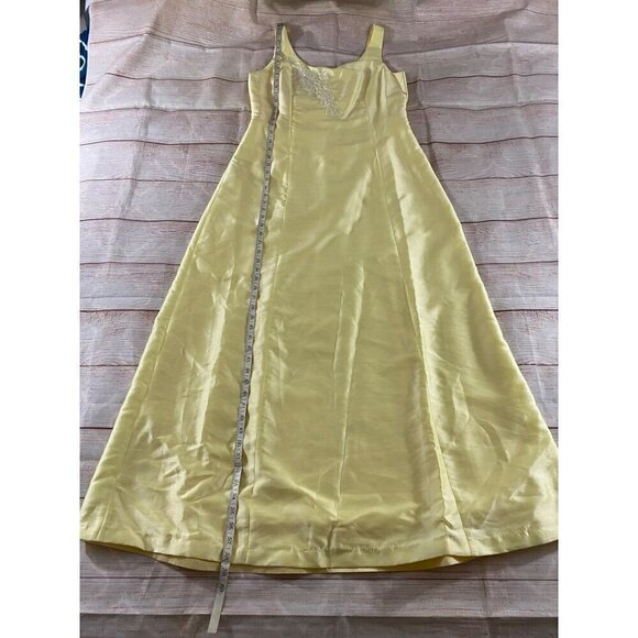 Vintage Donna Morgan Women's Yellow Embellished Satin Maxi - 12 - Picture 3 of 13